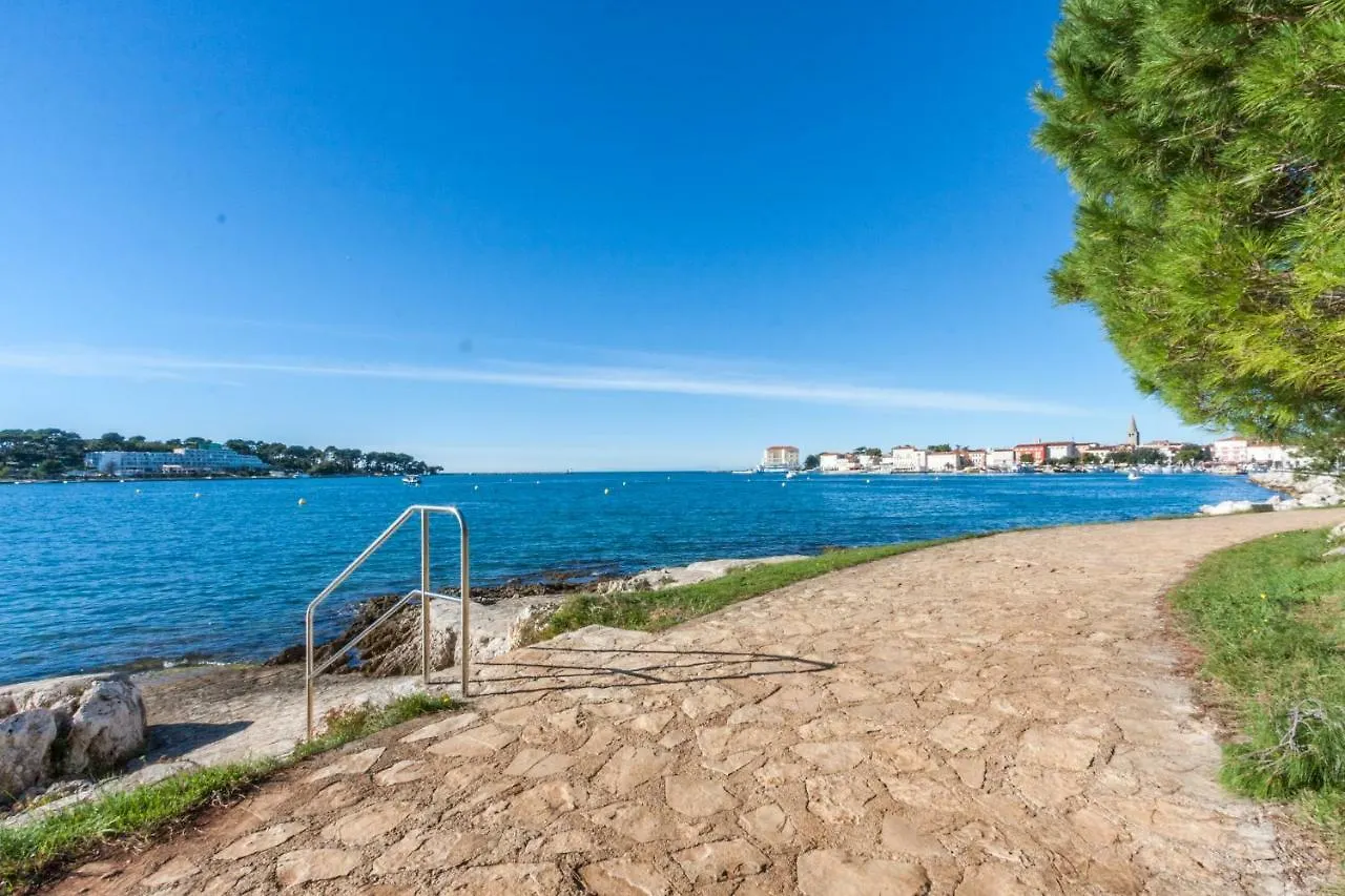 Villa Symphonie Poreč 0*,